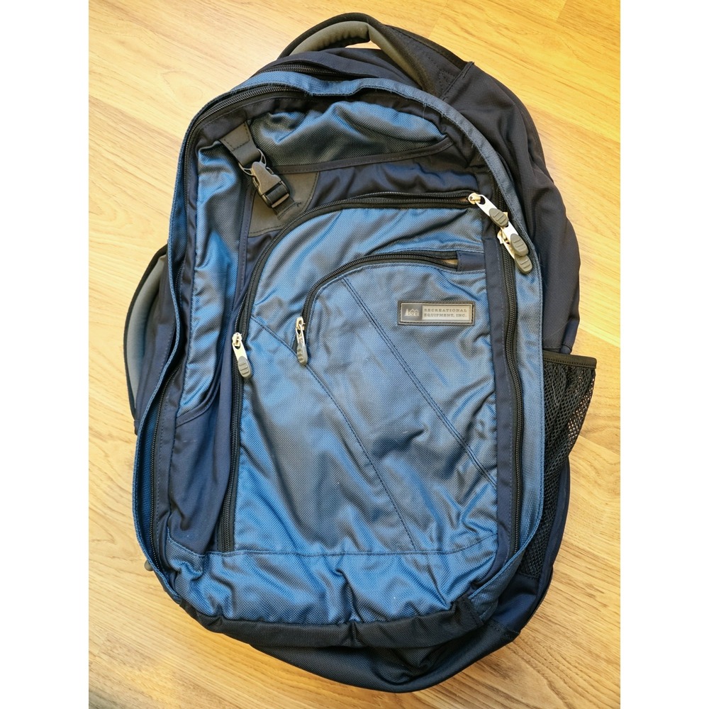 Vintage REI Hiking Backpack Padded Waist‎ Support Expandable Blue Multi Pocket